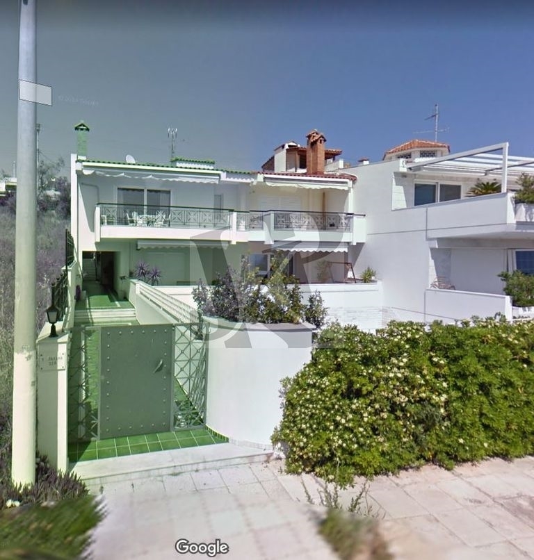 (For Sale) Residential Maisonette || Athens South/Alimos - 338 Sq.m, 2 Bedrooms, 670.000€ 