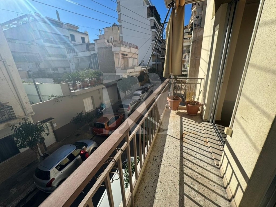 (For Sale) Residential Apartment || Piraias/Piraeus - 67 Sq.m, 2 Bedrooms, 155.000€ 