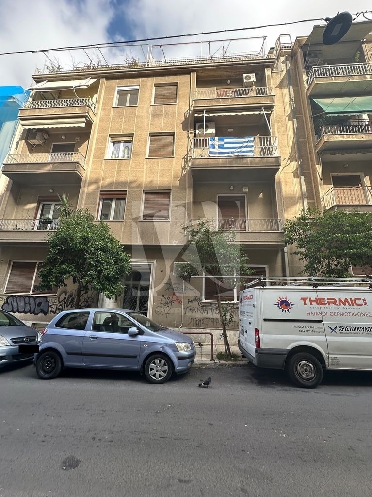 (For Sale) Residential Apartment || Athens Center/Athens - 122 Sq.m, 2 Bedrooms, 137.000€ 