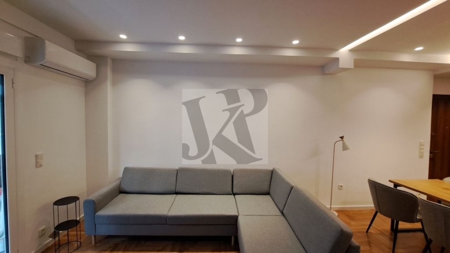(For Sale) Residential Apartment || Athens Center/Athens - 72 Sq.m, 2 Bedrooms, 255.000€ 