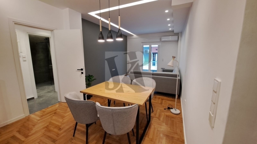 (For Sale) Residential Apartment || Athens Center/Athens - 72 Sq.m, 2 Bedrooms, 235.000€ 