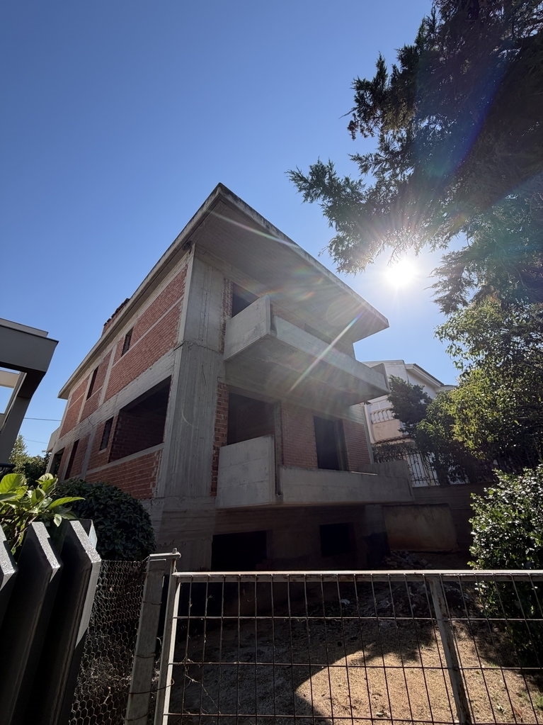 (Προς Πώληση) Κατοικία Πολυκατοικία/Κτίριο || Αθήνα Βόρεια/Νέα Ερυθραία - 280 τ.μ, 490.000€ 