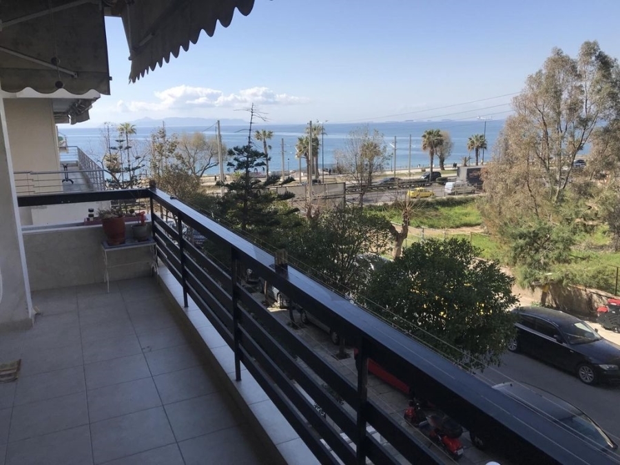 (For Sale) Residential Apartment || Athens South/Palaio Faliro - 130 Sq.m, 2 Bedrooms, 450.000€ 